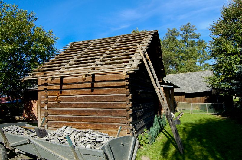 Exterior Log Work